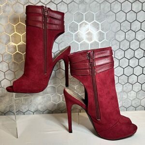 NWT Qupid Sexiness  